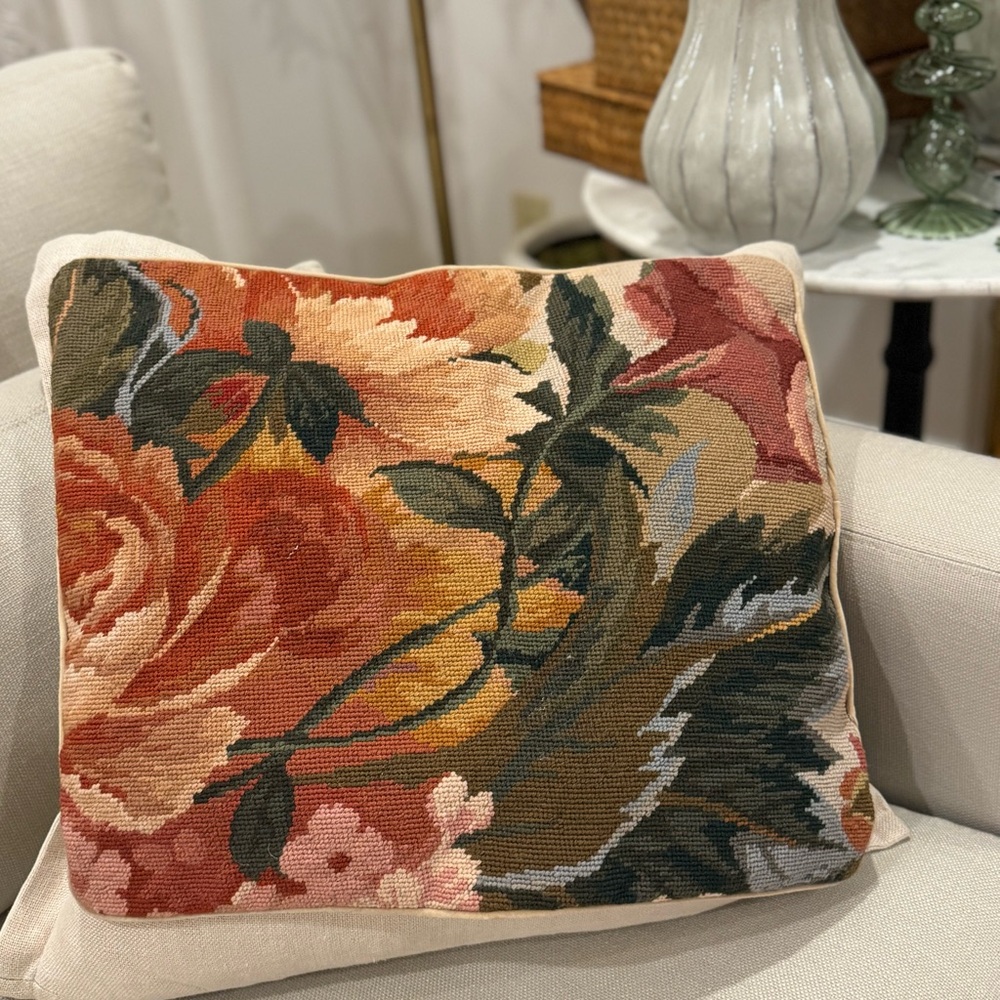 Hand Crafted Vintage Floral In Scroll Needlepoint Pillow Cover 18” x16”